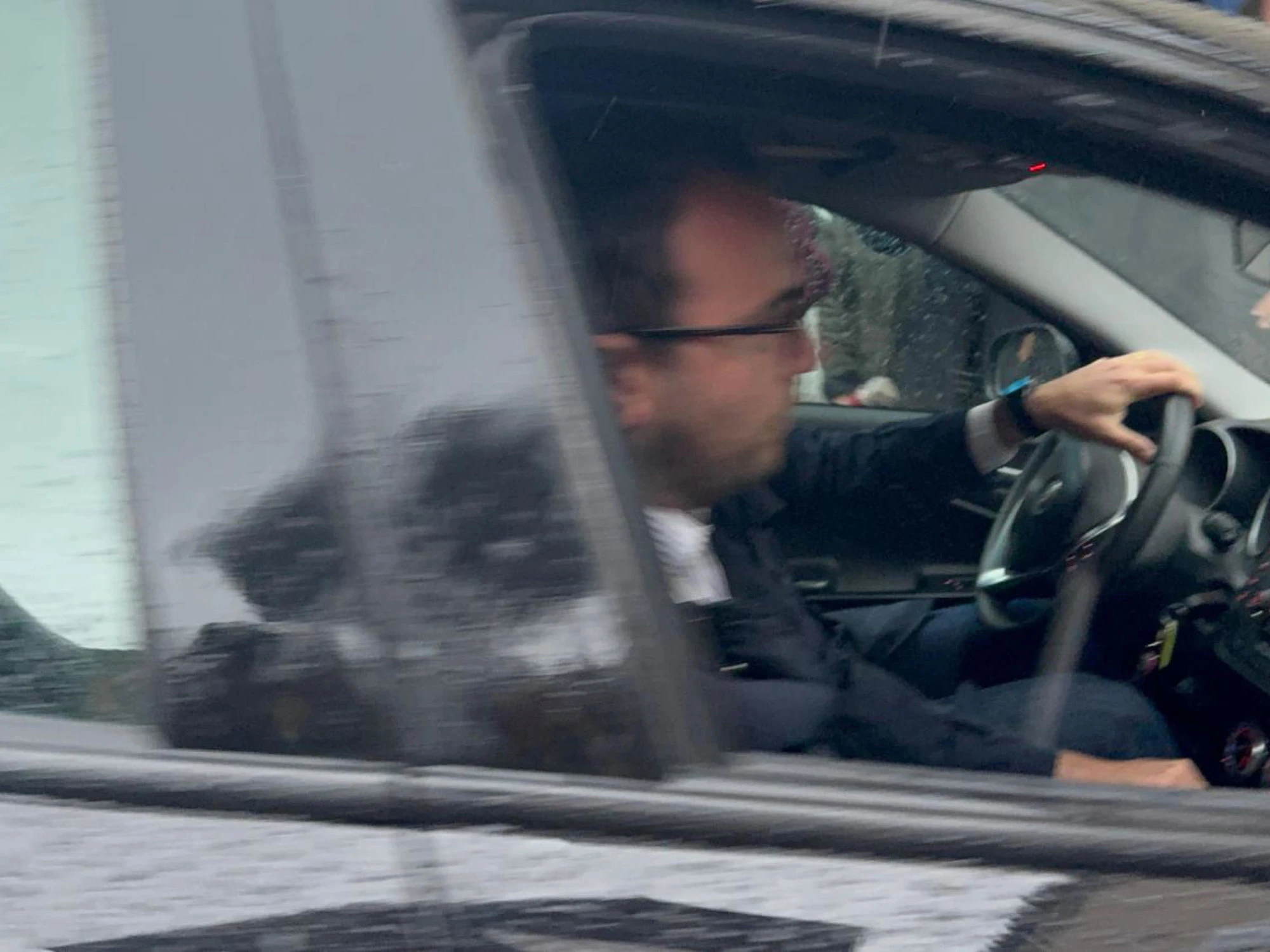 Garlasco, Marco Poggi arrivato in Procura: il dettaglio sulla sua auto