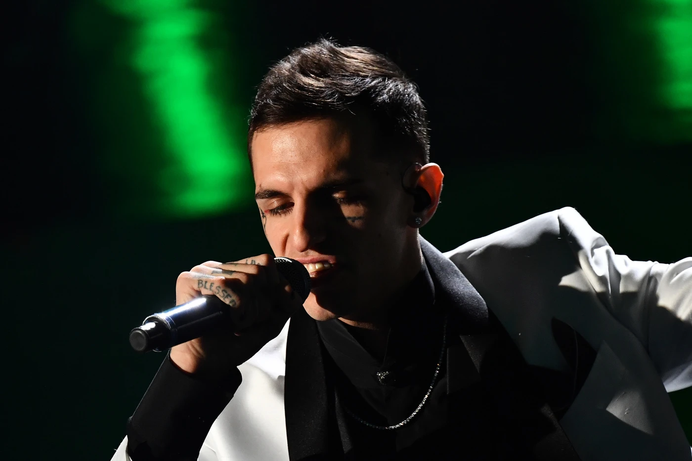 Sanremo 2019, Achille Lauro massacrato da Matteo Salvini? La risposta sconcertante: "La mia canzone..."