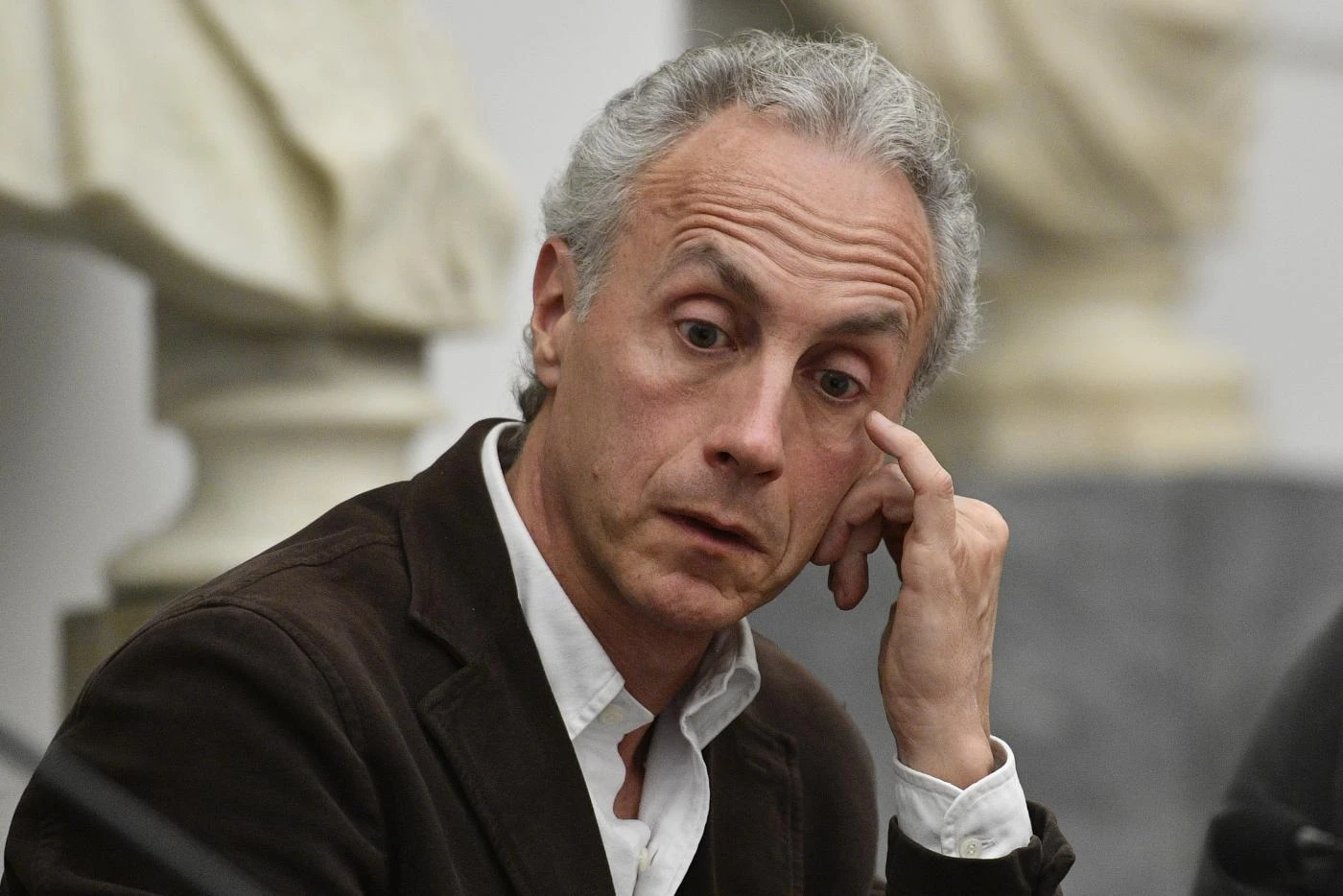 Diciotti, Travaglio smascherato: scoppia il "caso Raggi", cos'hanno pubblicato per inguaiare Di Maio e Salvini