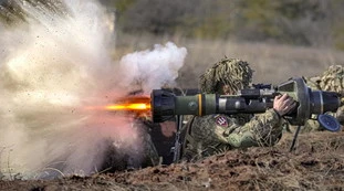 Ucraina, la Russia espelle vice-ambasciatore Usa che promettono una risposta: "Invasione imminente"