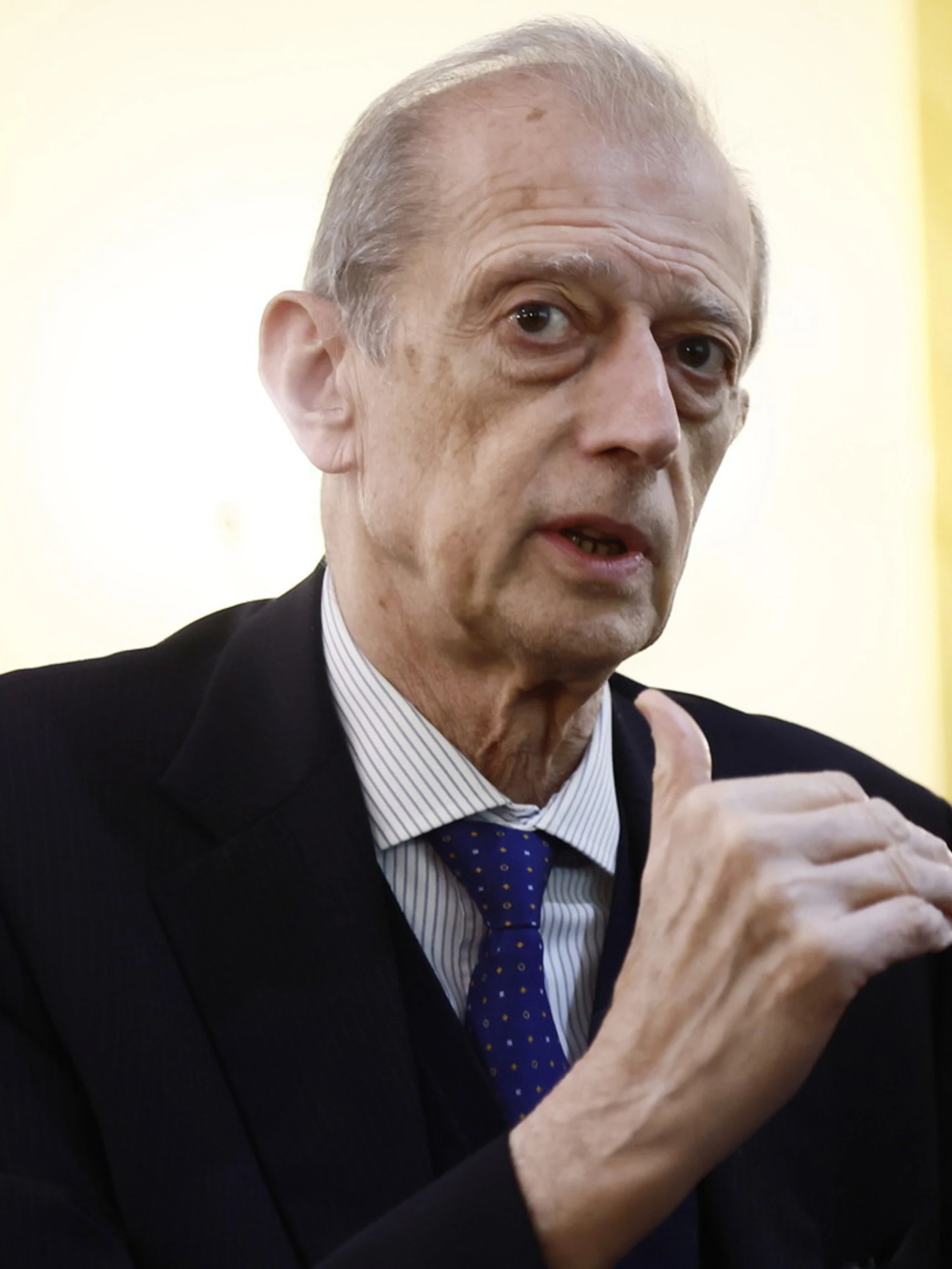 Pd, anche Piero Fassino stronca Elly Schlein: "Le cose in cui credo"