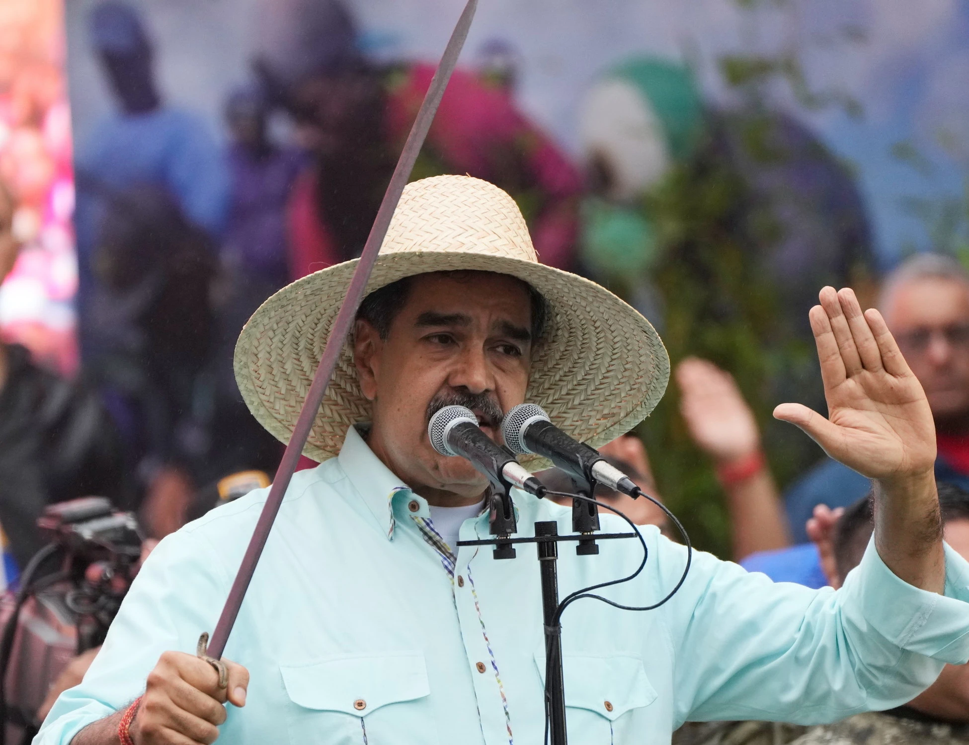 Maduro e i 15mila guerriglieri: incubo rosso, cosa può accadere