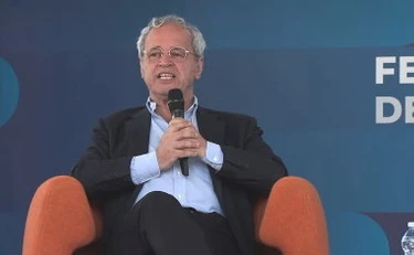 FdI picchia duro: "Mentana lo ha ammesso, cos'è La7"