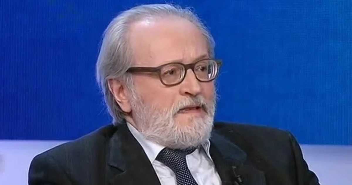 Paolo Becchi contro Giuseppe Conte: "Modello cinese? Abbiamo più morti di loro: qualcosa non funziona"