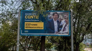 Giuseppe Conte capolista 5Stelle ovunque. Lo scivolone sulla Meloni: "Va a Washington a prendere ordini"