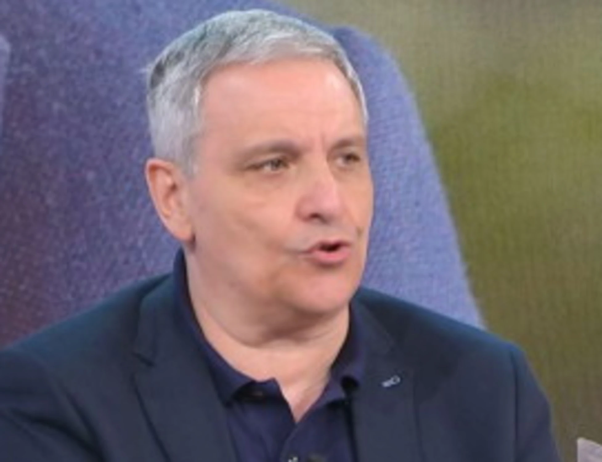 Italo Bocchino, De Giovanni agghiacciante: "Ignorante, lavati col liquido giusto"