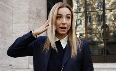 https://media.liberoquotidiano.it/aEHRMuR6uNcCVE23hRK4vX5_228_hpaYGYP-UMcz-Xk/width:800/quality:90/aW1hZ2VzLzIwMjYvMDYvMTIvMDgyMzM1NTM3LTJmYzZmOTRiLTY3ZGItNDI5MS05ZGJlLTY0YmJjNmYzNmZhOS5qcGc.webp