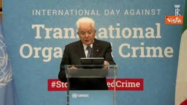 Mattarella: Sulle armi nucleari inaccettabili allusioni