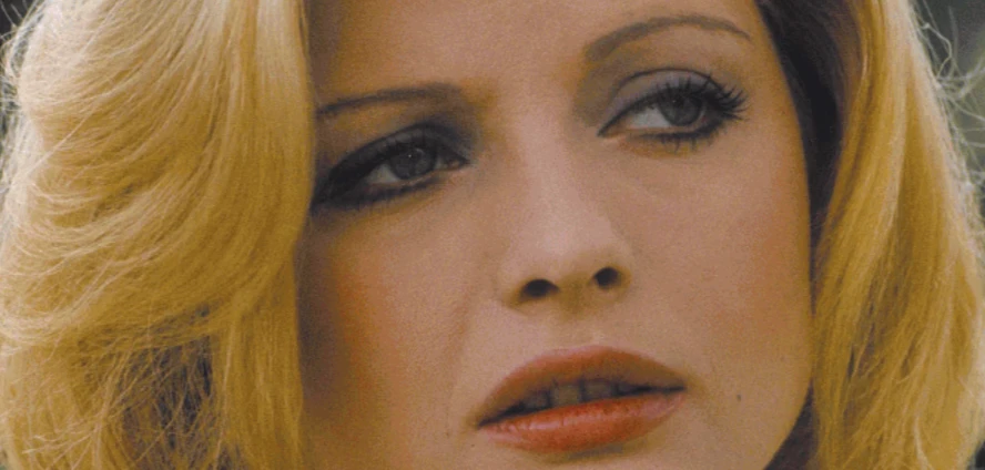 Giuseppe Conte nasconde una bellissima suocera: ecco chi è Ewa Aulin, attrice e cantante svedese