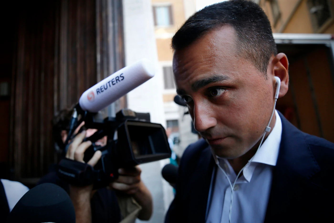 Luigi Di Maio, golpe interno al M5s: "L'hanno commissariato". E il peggio deve venire: fatto fuori
