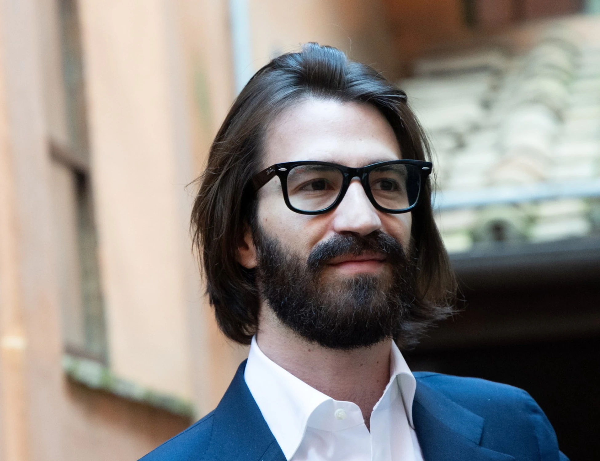 Leonardo Maria Del Vecchio lascia tutti gli incarichi in EssilorLuxottica