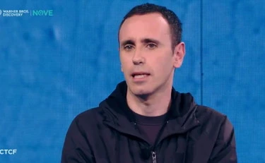 Zerocalcare, per non incontrare fascisti e sionisti finirà per chiudersi in casa