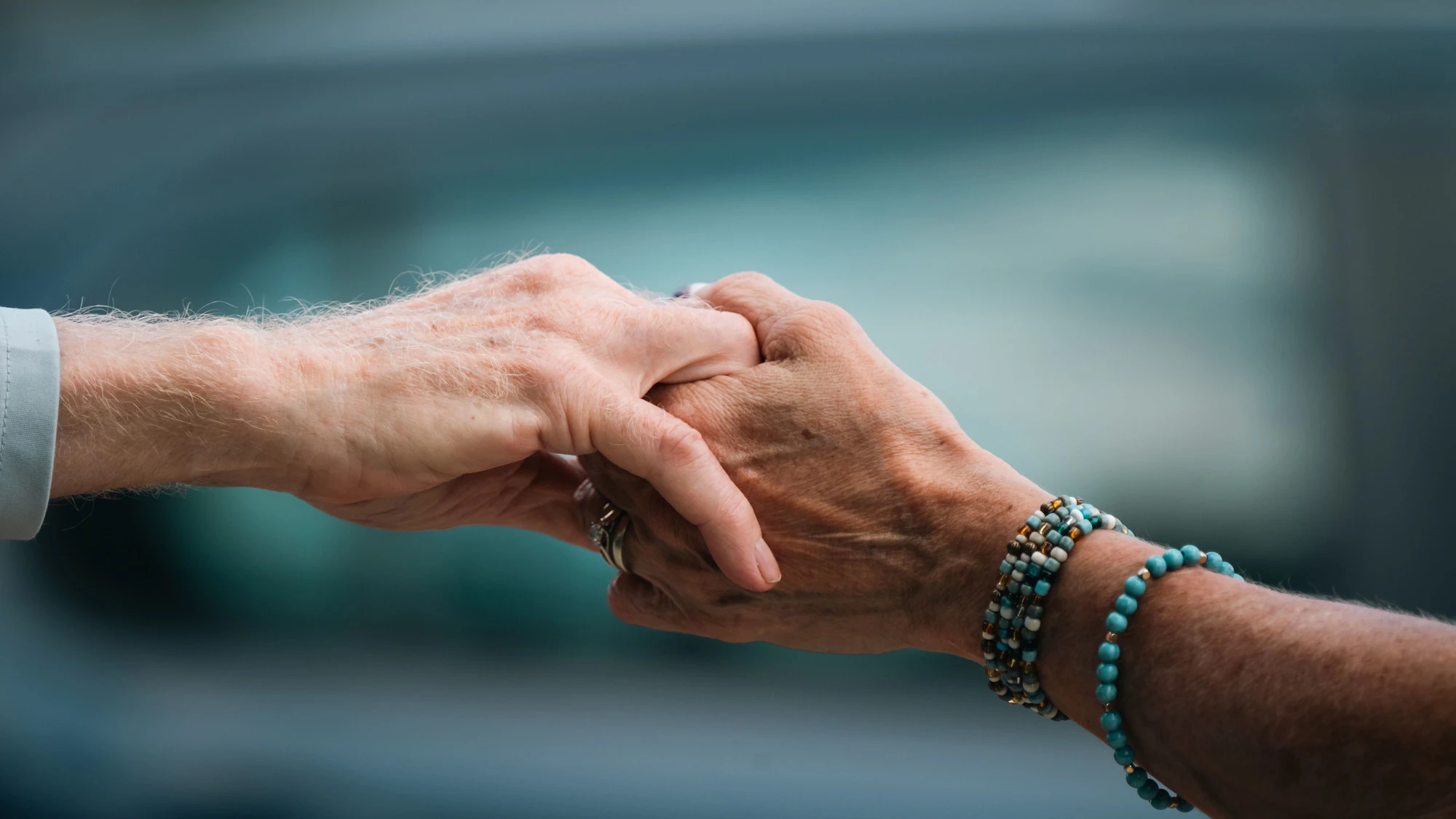 Abbiamo tutto. Eppure stiamo perdendo la cosa più importante