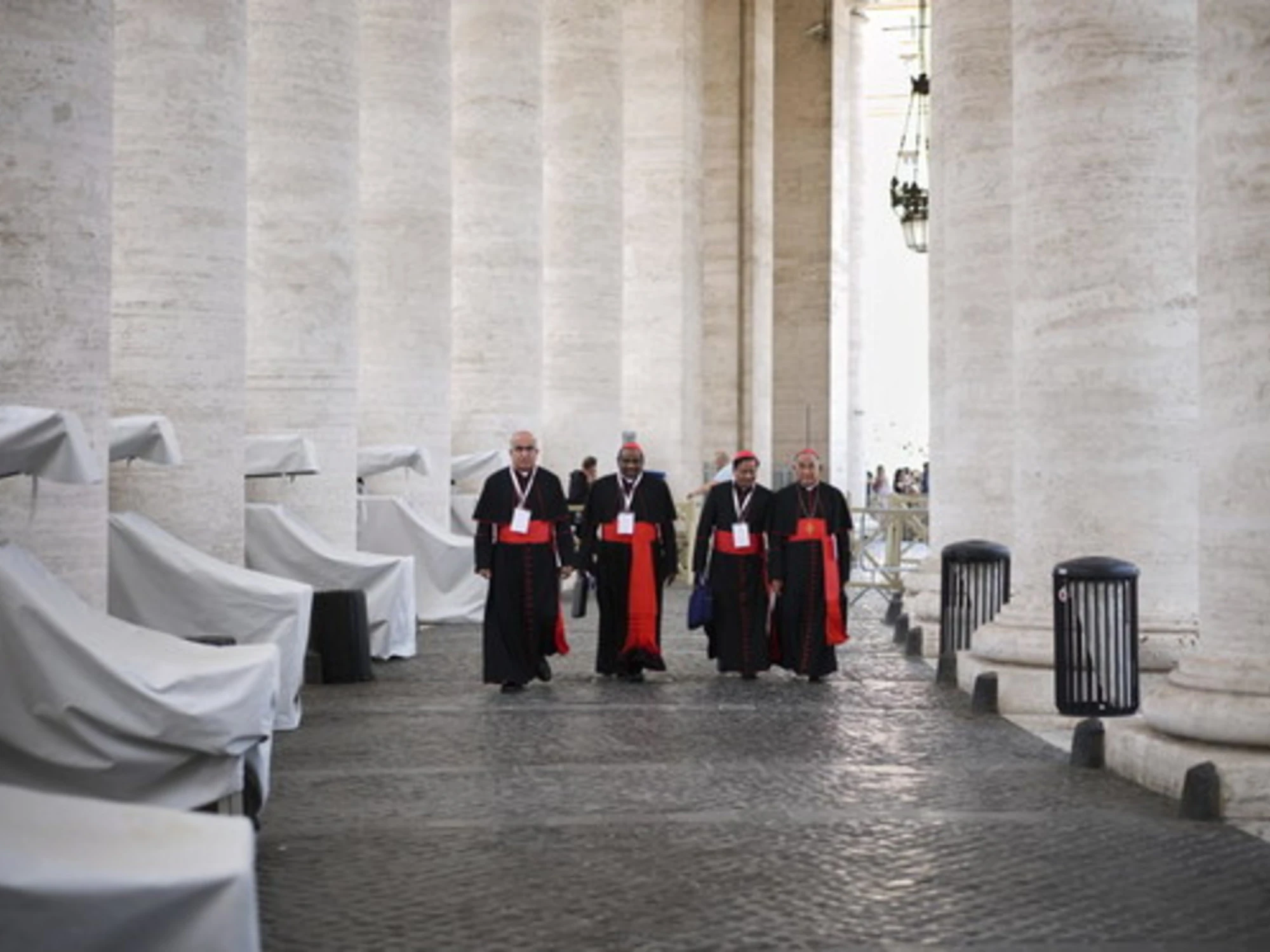 Conclave, trucchi e menzogne: come si pilota l'elezione di un Papa