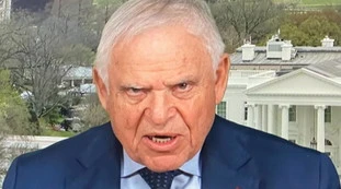 &nbsp;Edward Luttwak