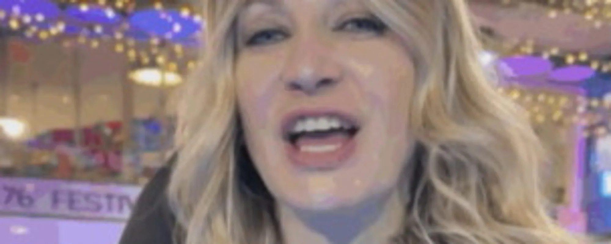 Balivo, la troupe va a Sanremo: l'auto si ribalta, incidente-choc