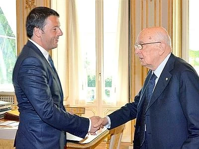 Napolitano al congresso Anci, colloquio 'cordiale' con Renzi