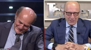 DiMartedì, siparietto tra Alessandro Sallusti e Bersani: "Purtroppo o no, mi trovo d'accordo con lui". "Se ne faccia una ragione"