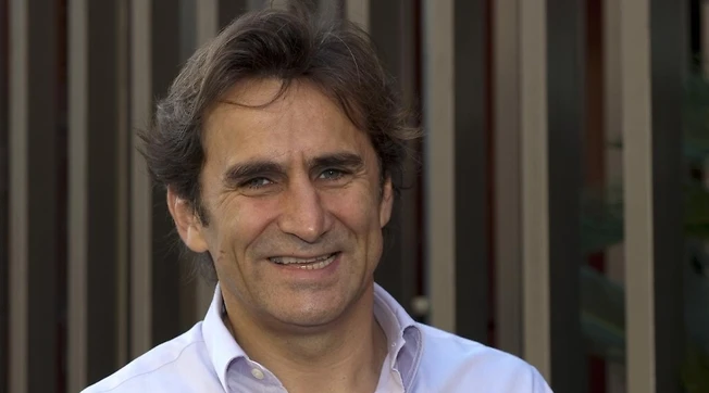Alex Zanardi, il bollettino medico: "Grave quadro neurologico, è intubato e supportato da ventilazione artificiale"