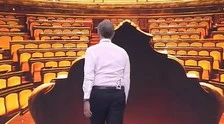 Non è l'arena, "dai ragazzi...". Massimo Giletti sconcertato, volta le spalle ad Alessandra Moretti: il "disastro di governo"