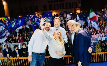 Meloni lancia Tomasi: "Sinistra un grande Leoncavallo, in Toscana possiamo vincere"