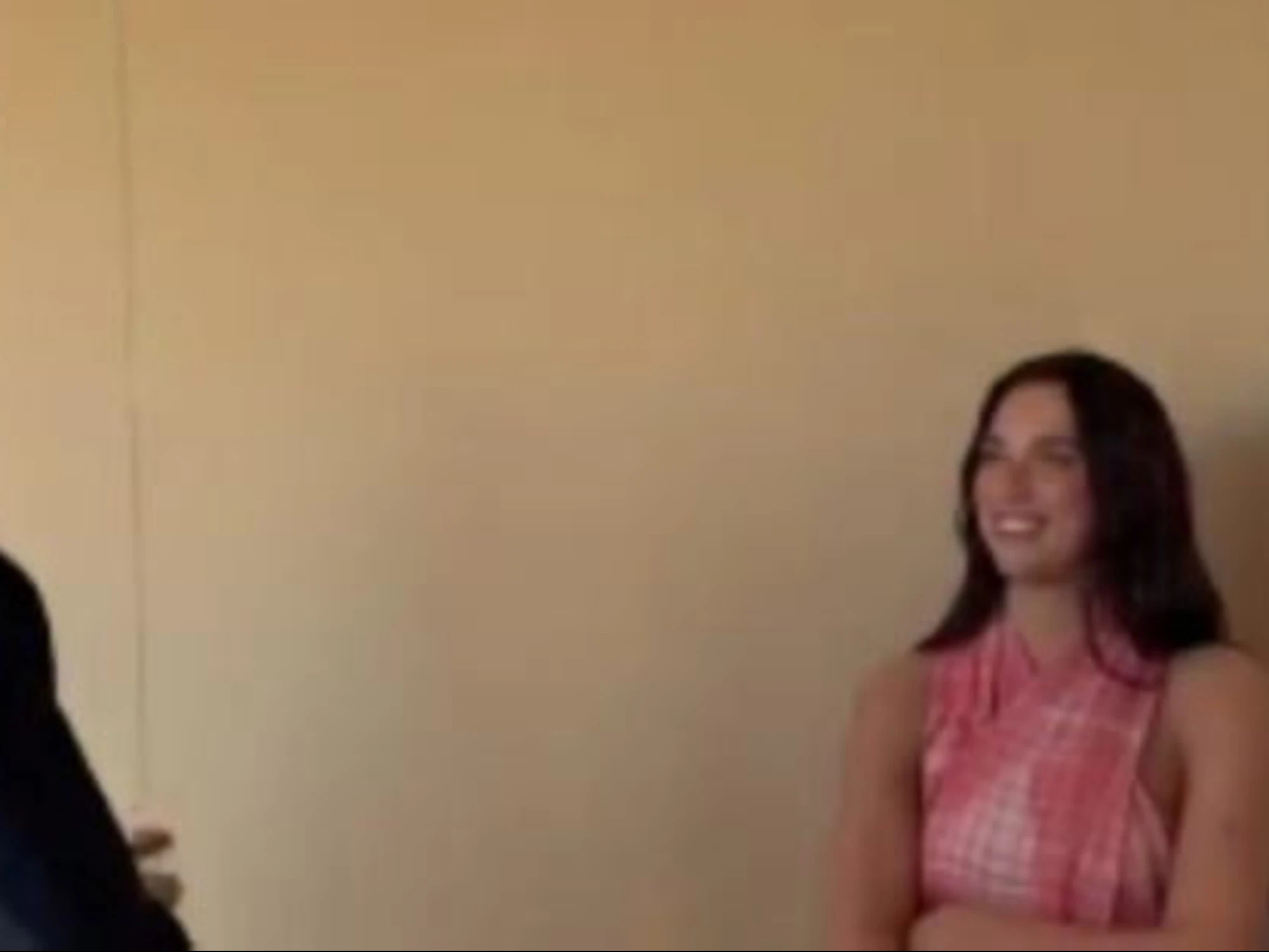 Carlos Alcaraz umiliato da Dua Lipa: meglio Sinner...