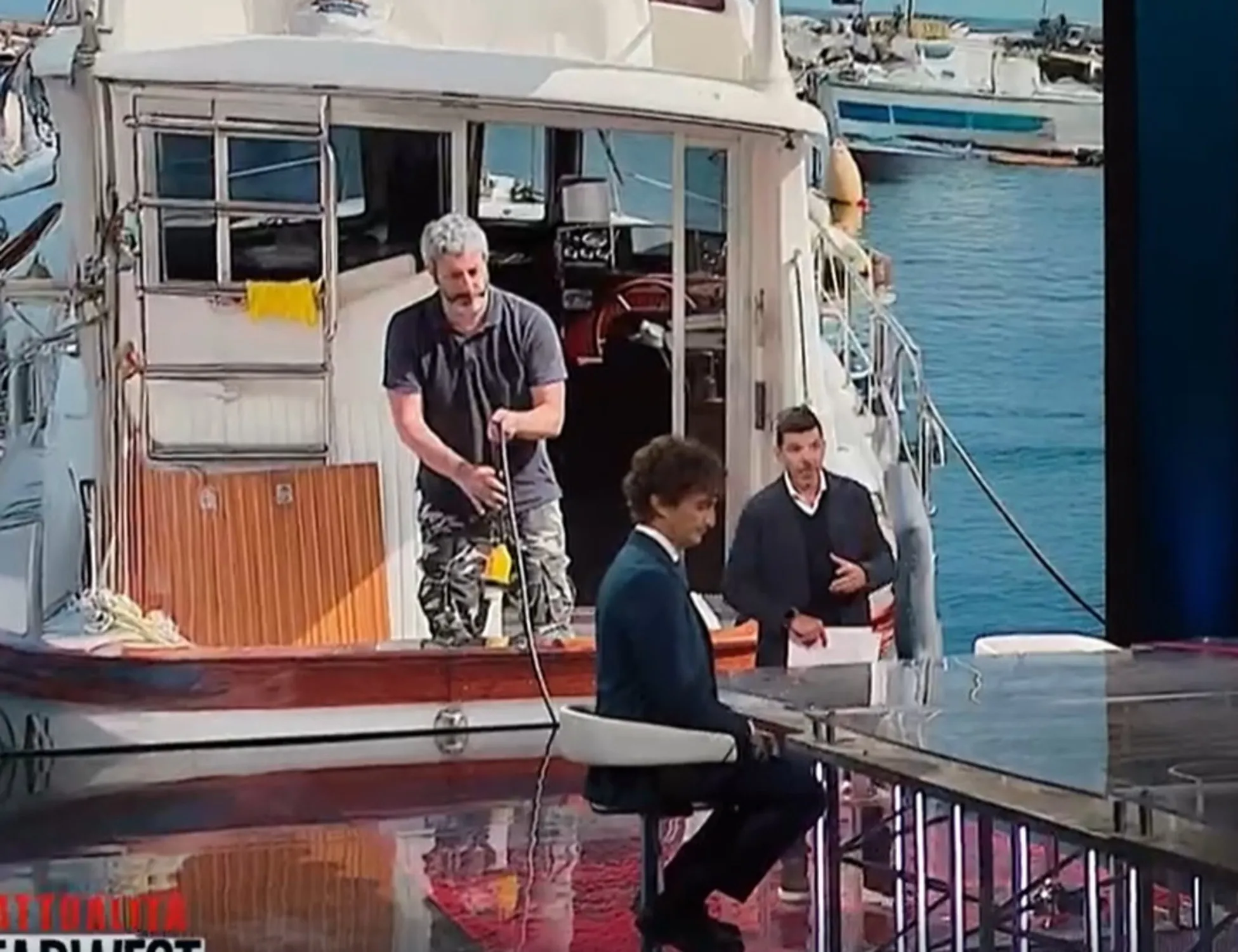 Leggi l'articolo: &quot;Solo la propaganda di Report?&quot;. <br />FdI azzera i 5S