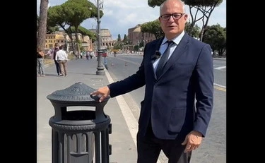 Roma, bus sempre in ritardo? Gualtieri risarcisce i cittadini