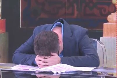 Fabio Fazio, imbarazzo a Che tempo che fa. Marisa Laurito e la storia del "vibratore sotto la lingua"