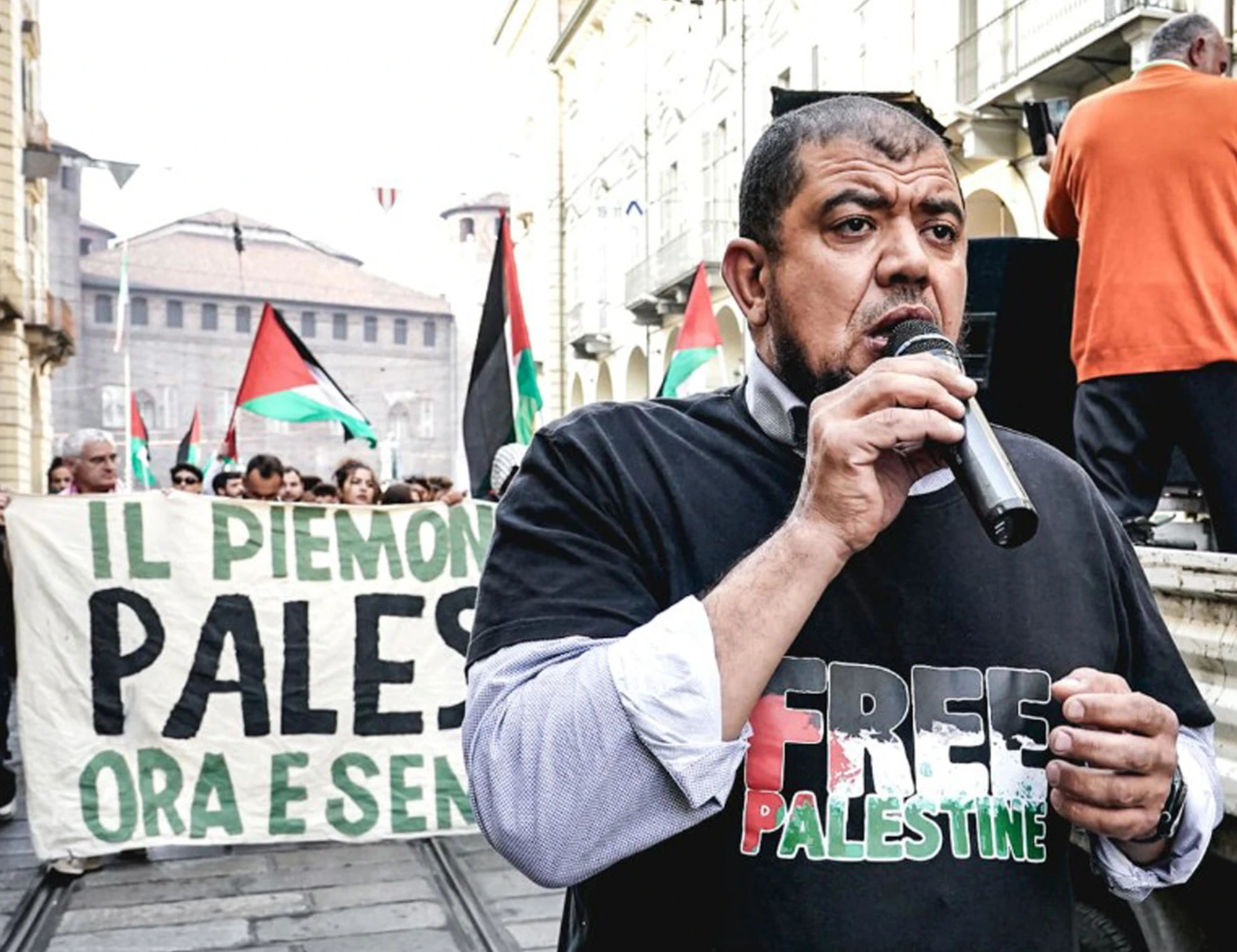 M5s, l'Imam di Torino non basta: chi vogliono far uscire dal carcere