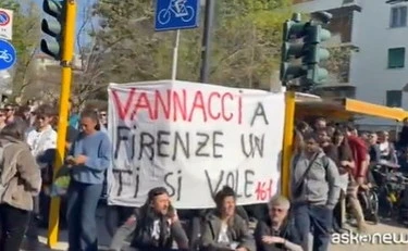 Vannacci, Pd e Avs protestano in strada a Firenze: clamoroso, come vengono puniti