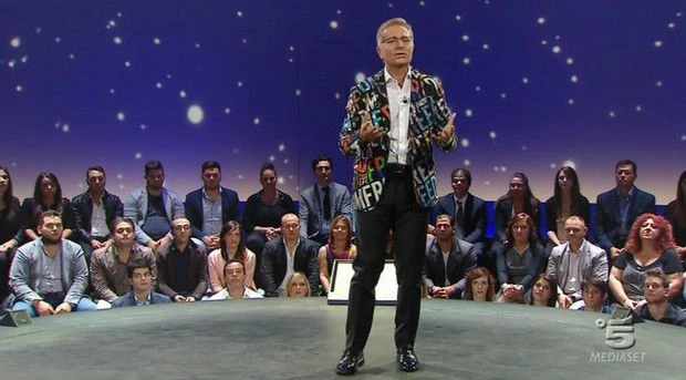 Paolo Bonolis, risveglio incubo: ascolti, "la sconfitta più clamorosa della sua carriera", umiliato da Insinna