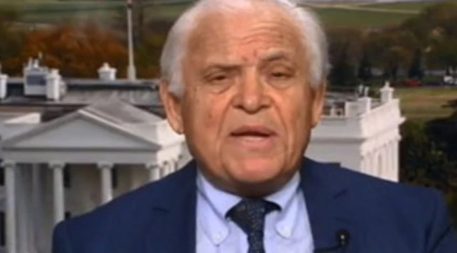 Edward Luttwak, la profezia: "Fuga di Vladimir Putin dal Cremlino". Oligarchi ed élite, lo zar è spacciato?