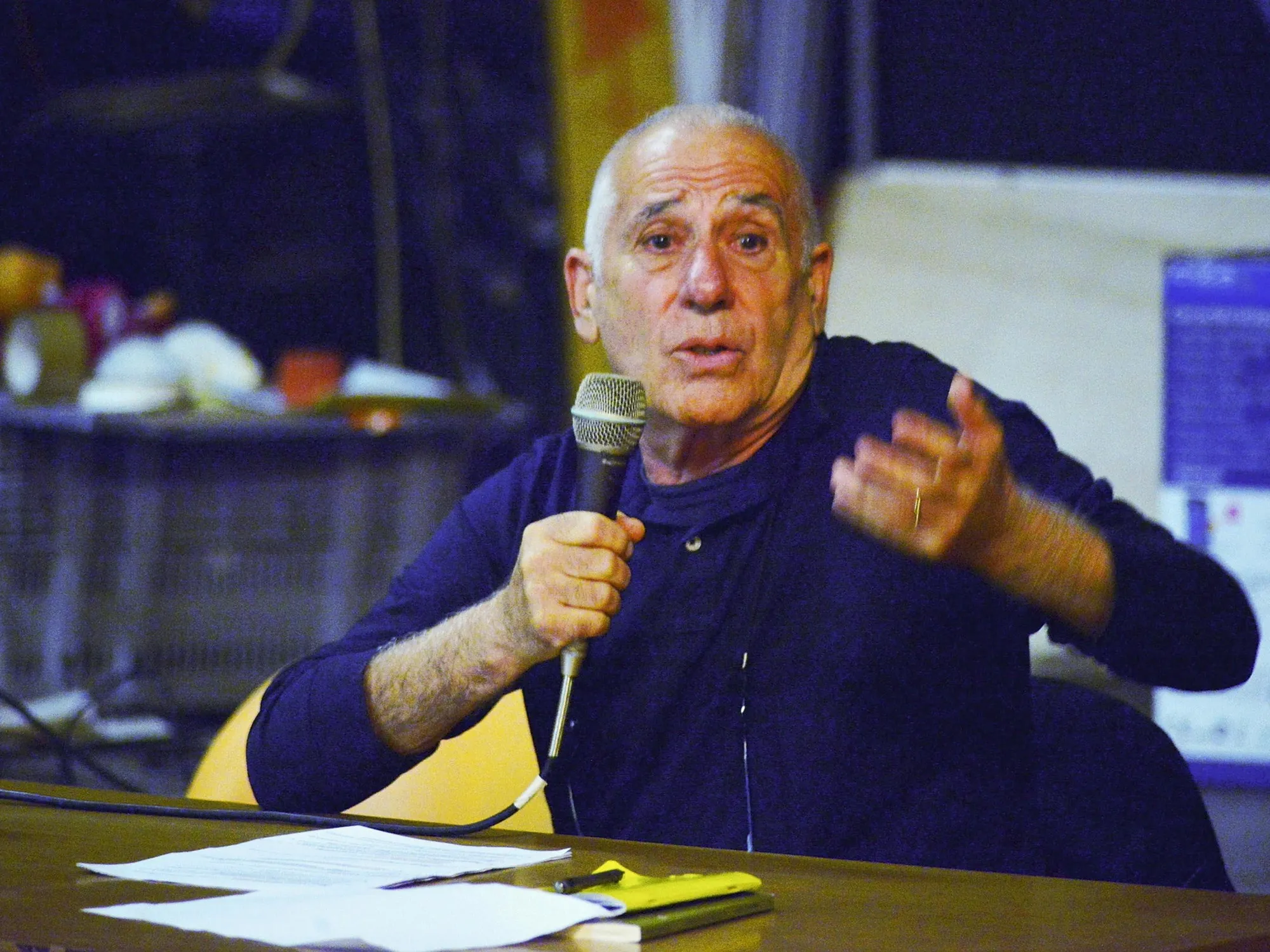 Leggi l'articolo: Il fondatore delle BR d&agrave; lezioni nello spazio del Comune