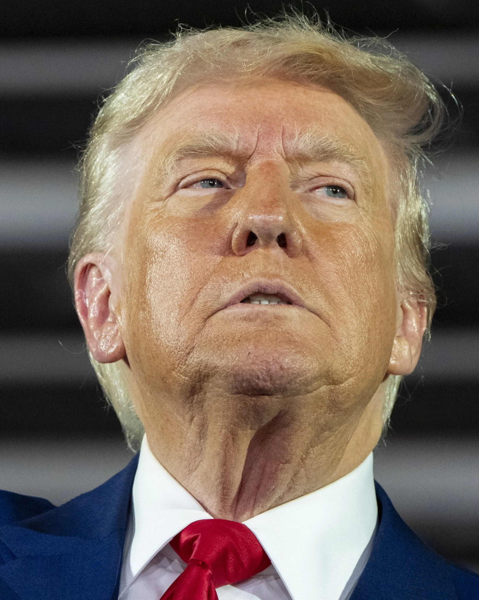 Donald Trump, scandalo Chatgate: Mike Waltz pronto alle dimissioni