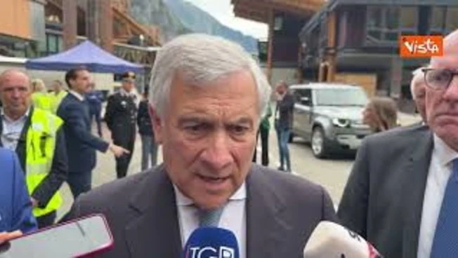 https://media.liberoquotidiano.it/ah6BbQG8zmPcjuRXYfocnuKL8Nx7oWMxr50qWLfdxdU/width:800/quality:90/aW1hZ2VzLzIwMjYvMDYvMDQvMTUzMzIzODEzLWVmODJiMjA2LTQ3YWEtNDA4NS05ZDIyLWM0Njg1OTgzYjllMS5qcGc.webp
