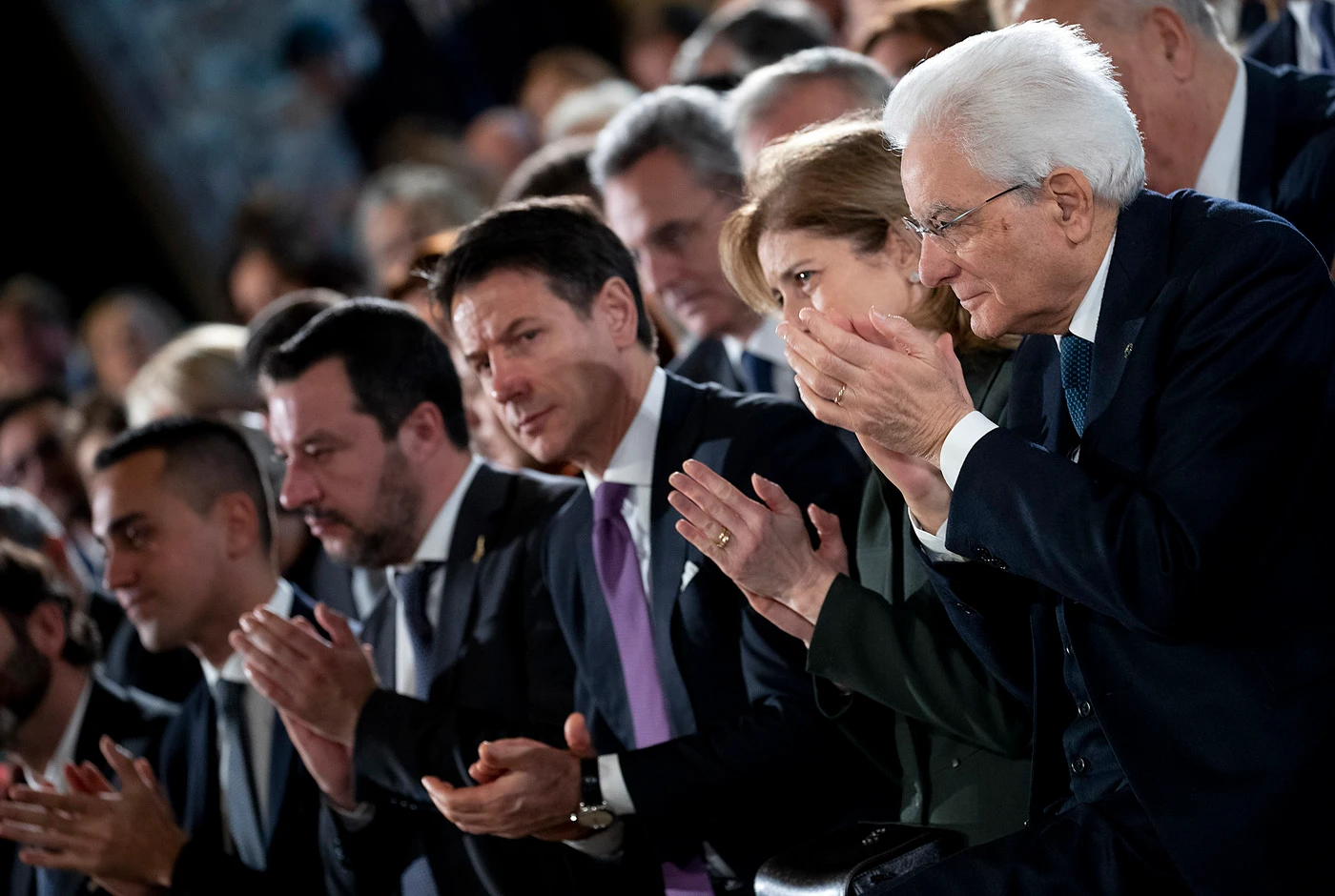 Giuseppe Conte, il cavillo che può ribaltare tutto: "Niente sfiducia formale, così poi..."