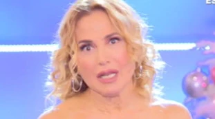Pomeriggio 5, Barbara d'Urso su tutte le furie: "Uno schiaffo agli italiani", ospite ammutolito