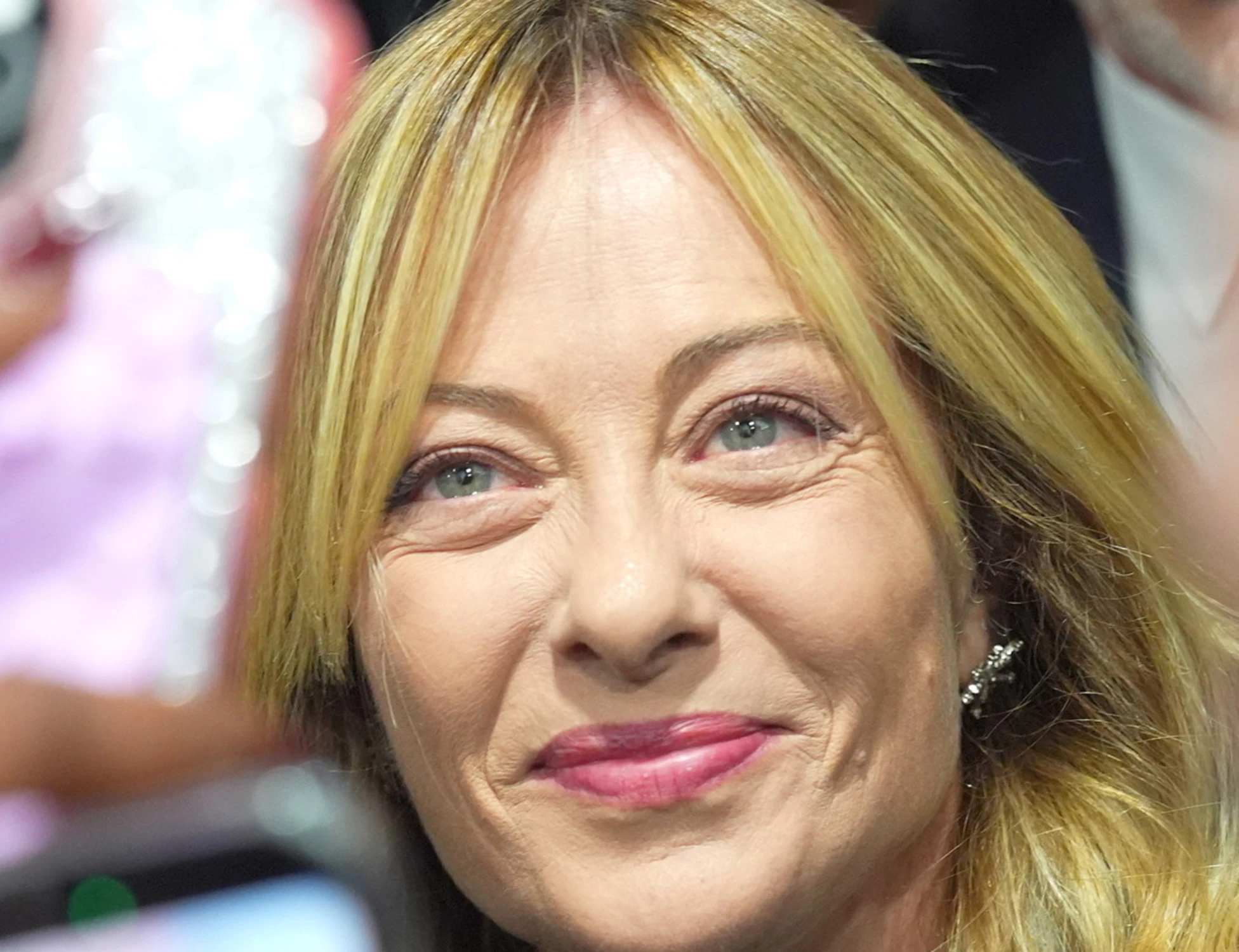 Sondaggio Youtrend, Giorgia Meloni strappa con Trump e vola: ecco le cifre