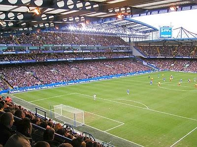 Napoli e Inter, è corsa Champions. Fischi alla Roma, male anche la Lazio