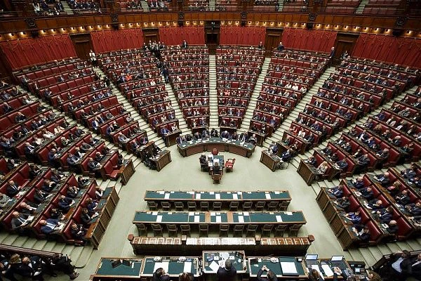 CITTADINANZA, INTESA PD-M5S SULLA RIFORMA, IL 3 OTTOBRE RIPARTE L'ITER