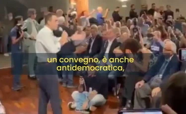 Vannacci, la contestatrice gli urla contro? Il generale la umilia con una parola