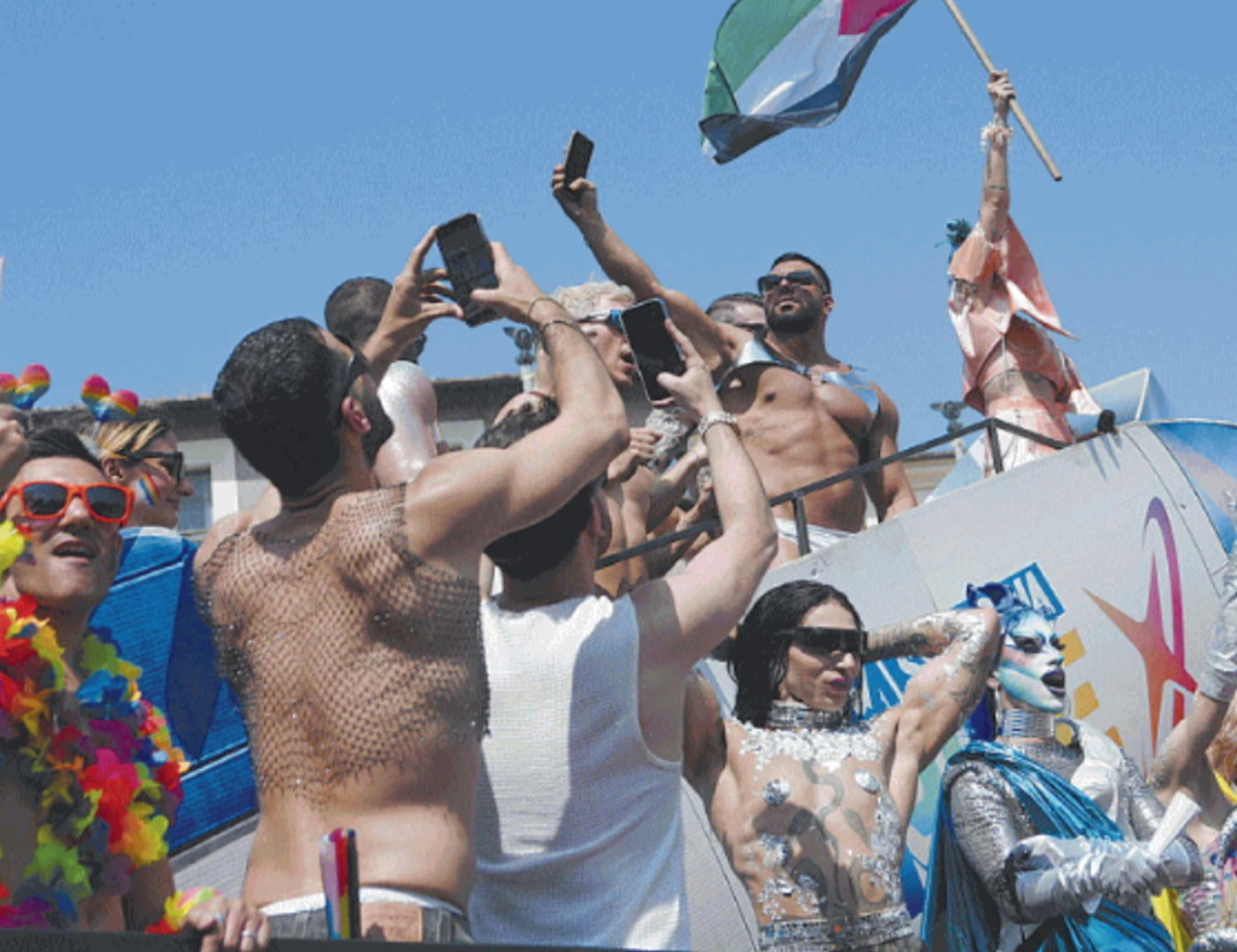 Roma Pride, il Pd sfila per i Paesi che odiano i gay
