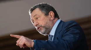 Gian Domenico Caiazza: &quot;Sentenza sui migranti in Albania appellabile, i criteri di sicurezza sono incerti