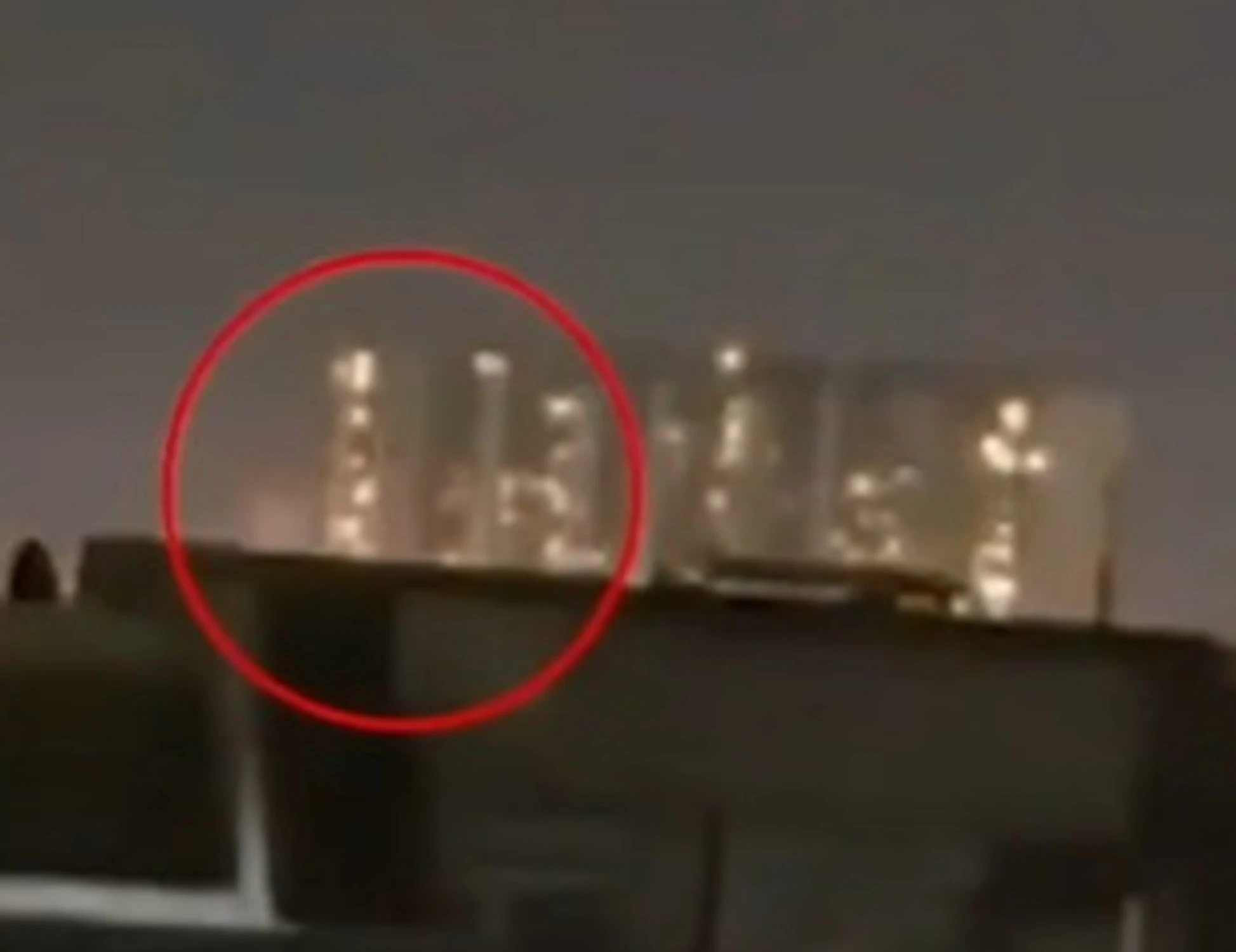 Iran, la guerra nel Golfo in diretta. "Obiettivi legittimi", orrore-Teheran: chi vogliono colpire i Pasdaran