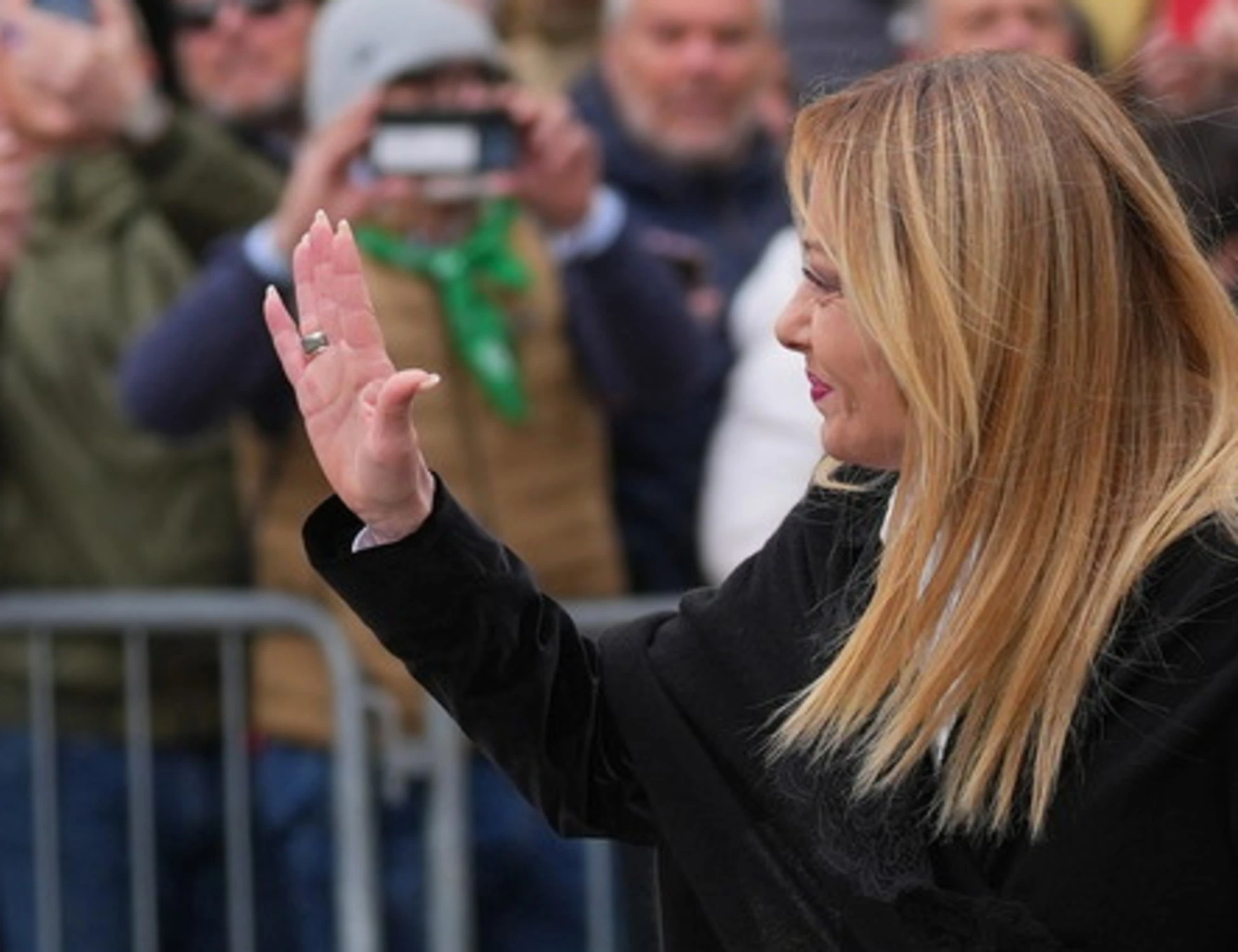 Sondaggio Mannheimer, altro che crollo: Meloni, i numeri che abbattono le opposizioni