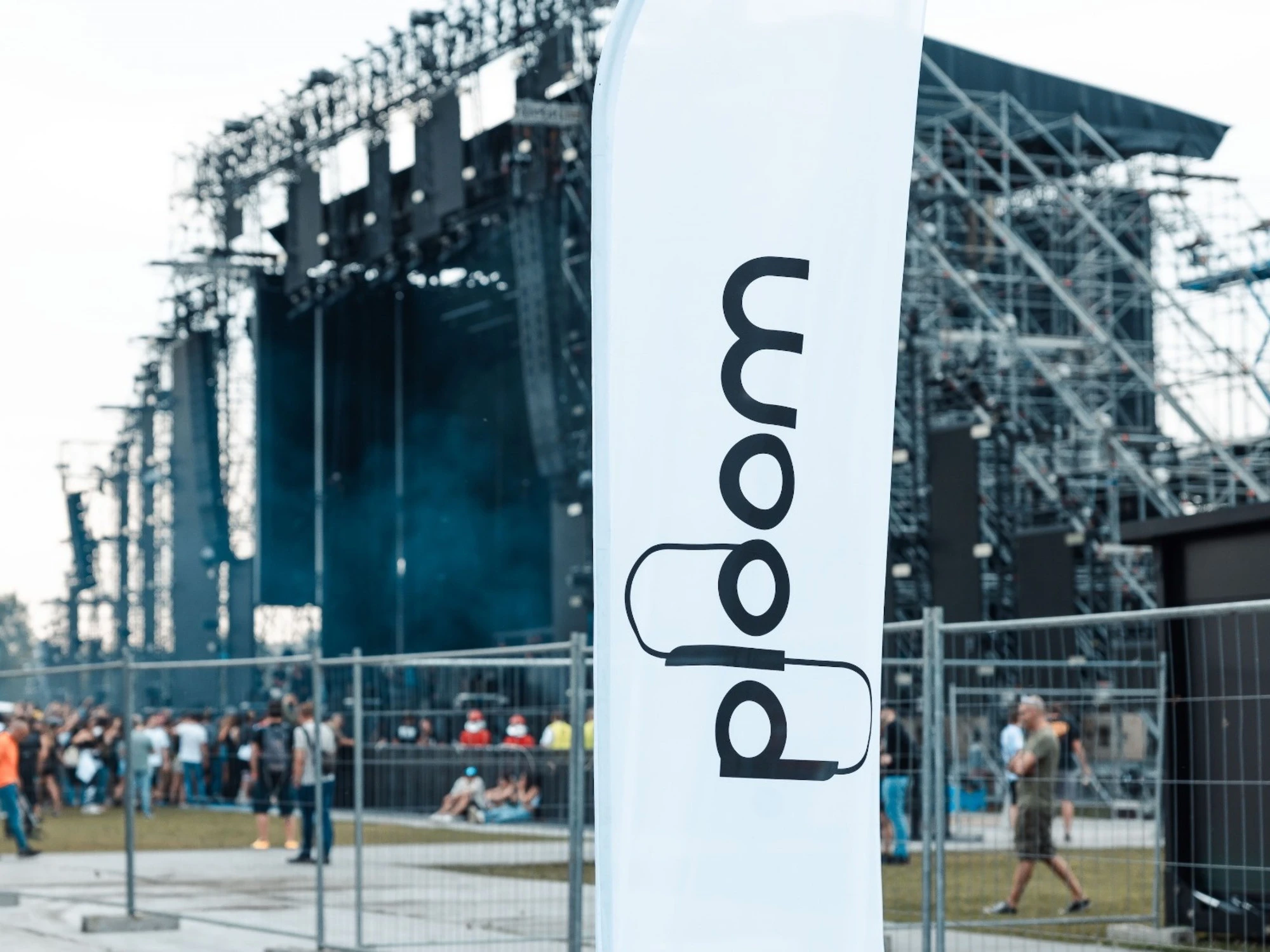  Ploom firma l’estate 2025 tra musica, moda e nightlife 