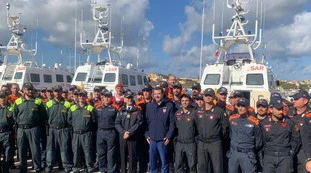 Matteo Salvini, il "piano Lampedusa": come salvare l'isola