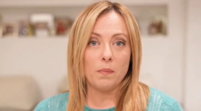 Superbonus, Meloni: "È costato 2mila euro a italiano. E Conte..."