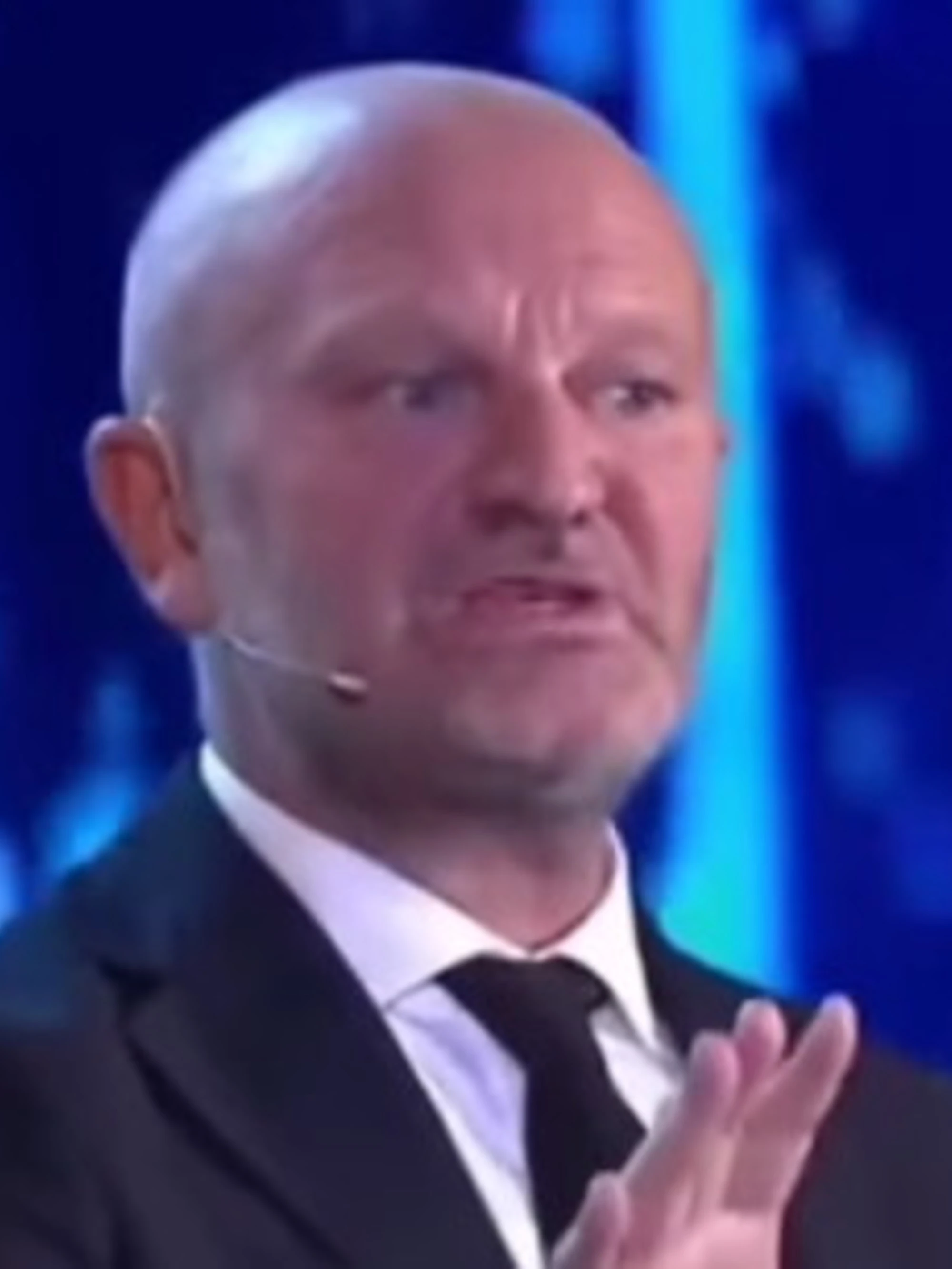 Andrea Pucci, "non mi sento bene": malore durante lo spettacolo